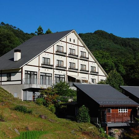 Sanazawa-No-Mori Hotel Numata  Exterior photo